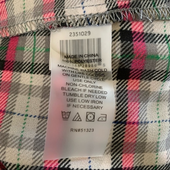 Riley & Rae Lavallière Bow Blended Legacy Pink Plaid Button Up Blouse Large - Picture 7 of 11